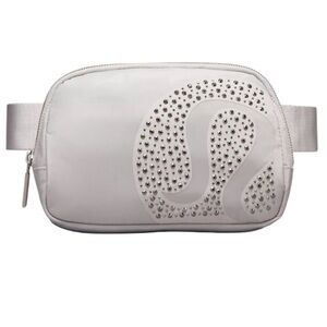 Lululemon Everywhere Belt Bag 1L Studded Vapor